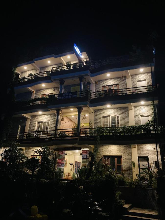 Hotel October Inn Pokhara Kültér fotó