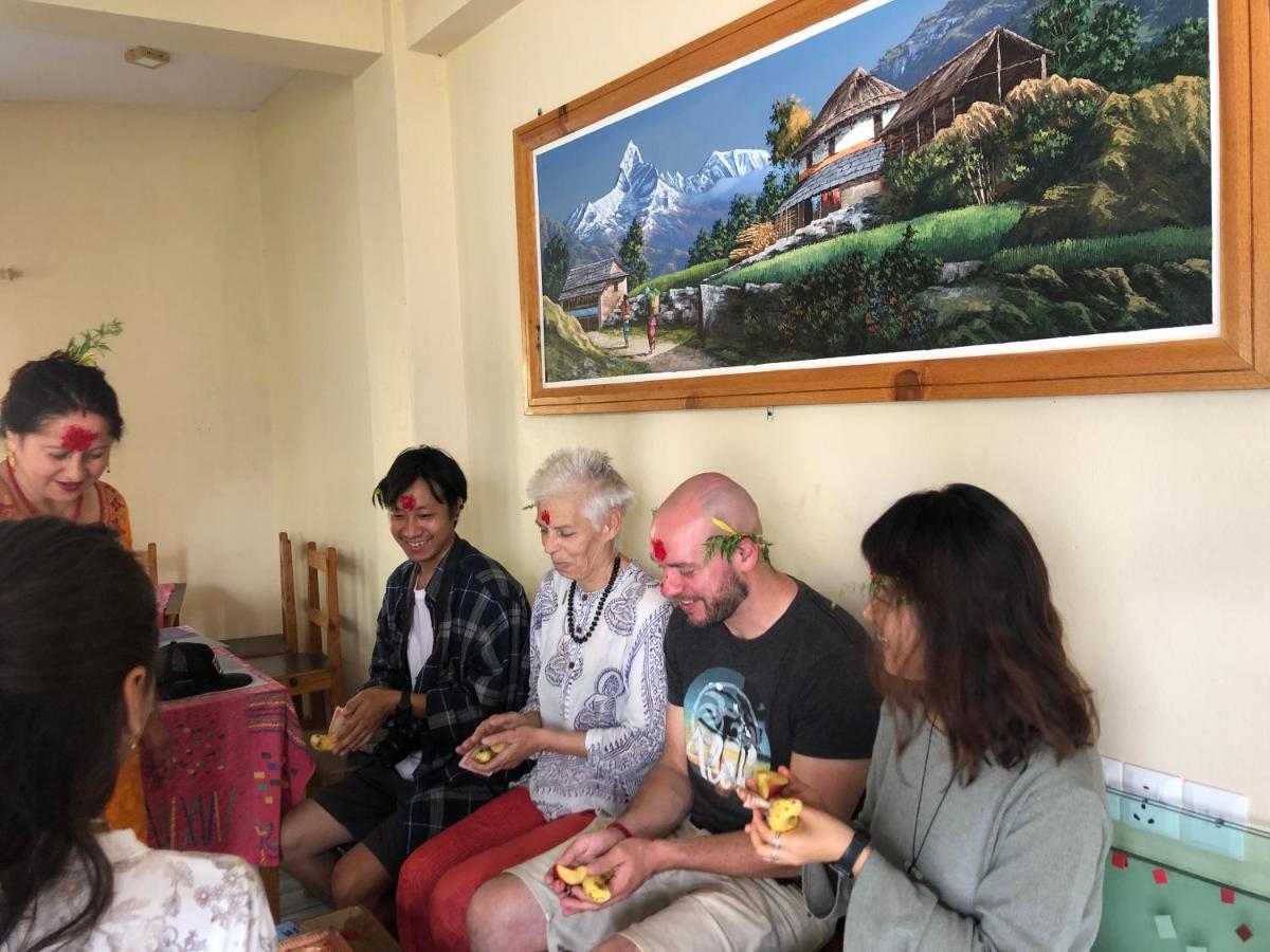 Hotel October Inn Pokhara Kültér fotó